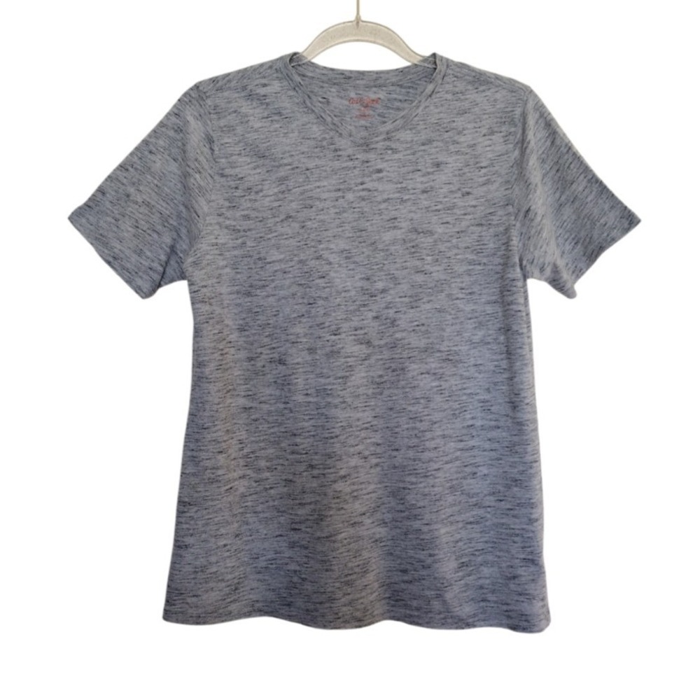 Cat & Jack T Shirt Boys XL (16) Gray V Neck Short Sleeves Relaxed Fit School